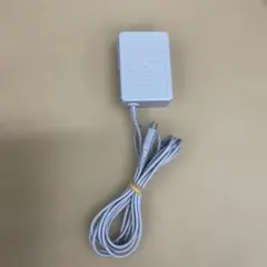 ニンテンドー 3DS ACアダプター