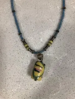 ビーズ　とんぼ玉？　ネックレス