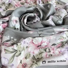 4-38.mila schon フラワーモチーフ　シルクスカーフ グレー系