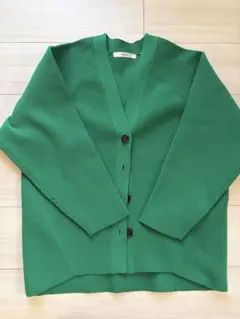 ビッキー　vネックカーデガン