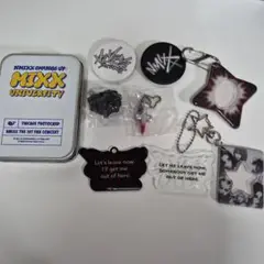 nmixx まとめ売り stick out キーホルダー 缶バッジ