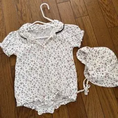 花柄ロンパースと帽子セット