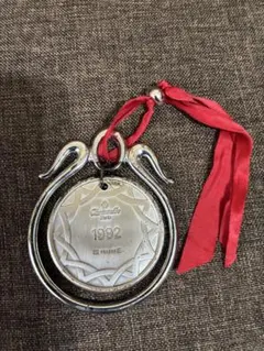 Item thumbnail for item f9a9a643-0fc5-40a5-88ef-1ab5573bd643