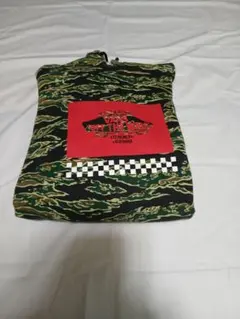 Item thumbnail for item 04e62503-0f9e-4718-8f5a-6e0ce7dbc3c5