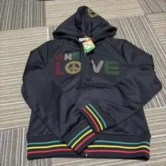 新品タグ付き　ONE LOVE フード付きパーカーのサムネイル