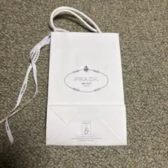【4月24日まで】PRADA ショッパーのサムネイル