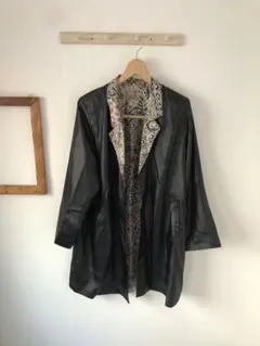 【古着】ブラックレザー風 ロングジャケット