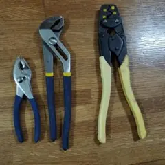 Item thumbnail for item ab3c2c09-1f8d-4c5d-b642-23533dd5eeff