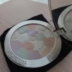 GUERLAIN LES MÉTÉORITES フェイスパウダー 29g - メルカリ