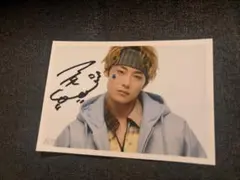 Item thumbnail for item ecd7a03a-2097-4b14-bf65-ce968ba0b887