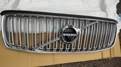 xc60 フロントグリル 2019 インスクリプション - メルカリ