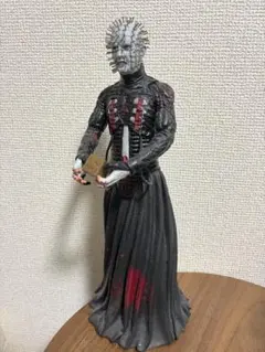 NECA ヘルレイザー　ピラーオブソウル　フィギュア NECA ヘルレイザー ピラーオブソウル フィギュア - メルカリ