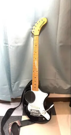 美品】ZO-3 芸達者 メタリックレッド アンプ内蔵ミニギター ケース付