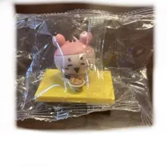 新品未開封松屋 ちいかわオリジナルフィギュア 古本屋(カニちゃん)おまけつき