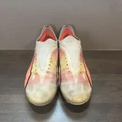PUMA ウルトアルティメット　サッカースパイクのサムネイル