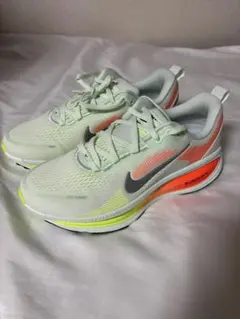 送料込み！新品未使用！NIKE ボメロ18 サイズ26cm