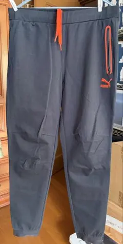 PUMA スリムフィットジャージパンツ Lサイズ