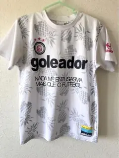 今だけ価格goleador ゴレアドール　パイナップル柄 Tシャツ Mのサムネイル
