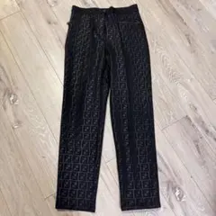 未使用タグ付✨FENDACE パンツ 総柄 レディース ズッカ 40 S相当 2025年最新】フェンディ パンツ ズッカ柄の人気アイテム - メルカリ