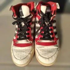 adidas ハイカットスニーカー レッド/ホワイト/ブラック