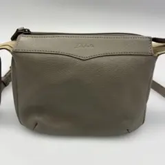 【美品】Dakota ダコタ レザー ショルダーバッグ グレージュ ポシェットのサムネイル