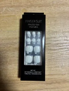 FINGER SUIT PRESS-ON フットネイル 白 ラメ