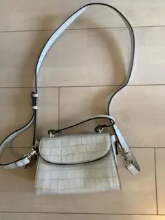 MOUSSY　マウジー　MINI GRAB バッグ　ミニショルダー　アイボリーのサムネイル