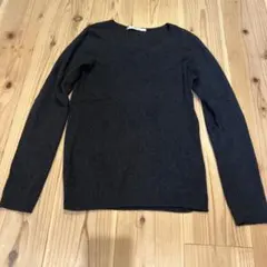 UNIQLO Vネック 長袖ニット(カシミヤ入り)