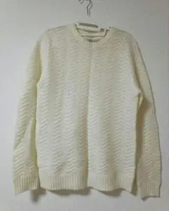 Lサイズ 波状デザイン ニットセーター