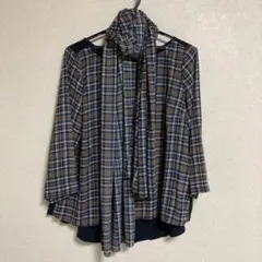 レディース　トップス　ストール付き　ネイビー／ブラウンチェック