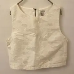 FOREVER21 トップス　タンクトップ　レディース　花柄