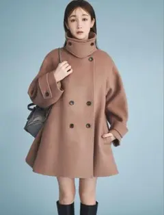 【新品タグ付】完売品　セルフォード　Aラインウールミドルコート　キャメル