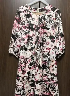 PINORE ピノーレ バラ柄　花柄　ワンピース　七分袖　　　　 KING