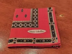 新品、未使用 Mario Valentino 赤いハンカチ 大判