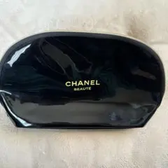 CHANEL シャネル コスメポーチ ブラック エナメル 雪の結晶