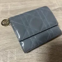 ディオール　エナメル キルティング 三つ折り財布