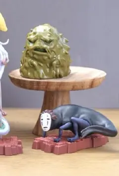 ジブリ 千と千尋の神隠し カオナシ オクサレサマ フィギュア 2種セット