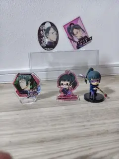 呪術 廻戦 アクスタとフィギュアまとめ売り