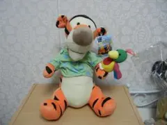 ディズニー　ティガー　ぬいぐるみ