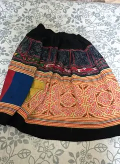 モン族刺繍スカートフリーサイズのサムネイル