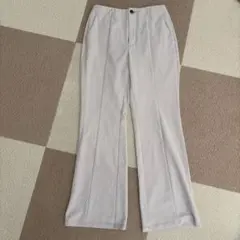 GU ライトグレー ワイドパンツ