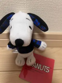 SNOOPY マスコット チェックファッション ぬいぐるみ peanutsのサムネイル