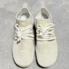 Nike ホワイト ニットスニーカー　ベターワールド　25センチ　ユニセックス