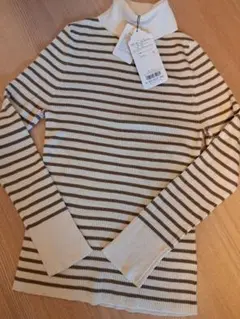 ちくちくしにくいリブタートルネック