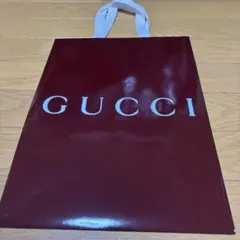 グッチ　GUCCIのショッパー　紙袋