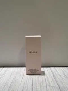 【新品】FEMMUE ルミエール ヴァイタルC スターターサイズのサムネイル