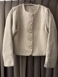 レディース　ノーカラージャケット　ツイードジャケット