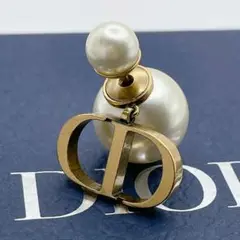 DIOR ピアス　（片方） 2025年最新】dior ピアス 片方の人気アイテム - メルカリ