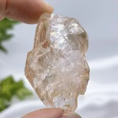 【天然石】エレスチャルクォーツ原石 マダガスカル産