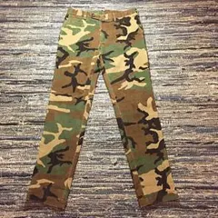 BEAMS LIGHTS 迷彩コーデュロイパンツ